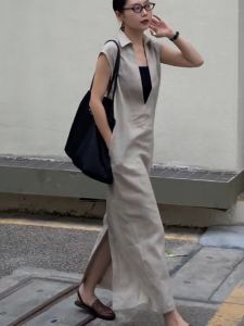 ชุดเดรสยาวแขนกุดสีเทา ทรงเข้ารูป ดีไซน์เก๋ไก๋ สำหรับผู้หญิง ชุดทำงานสไตล์เกาหลี ฤดูร้อน 2024 ชุดเดรสยาวคอวี