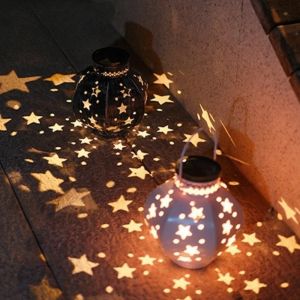 Garden Star Projector Lamp Hanging Solar Lights Outdoor Hanging Solar Lanterns Retro Solar Lamp with Handle Outside Decorations
