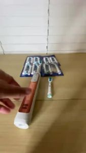 4 Pcs/Pack Electric Toothbrush Replacement Head For Oral B Soft Bristles Toothbrush Heads Precision Clean Brush Heads Refills