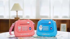 Két sắt vali atm có mật khẫu và mô phỏng quét gương mặt có dây đeo cho bé bộ quà tặng bé gái bé trai