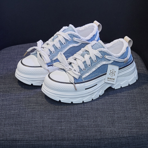 SK Sepatu sneakers wanita casual kekinian 301 modis fashion sport 2024