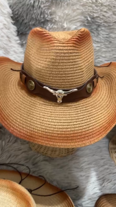 หมวกฟางคาวบอย สานแน่น ทรงเท่ พร้อมสายคาดหัวกระทิงสุดคลาสสิก ถ่ายรูปได้ทุกลุค 05-X0E+00HAT01