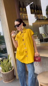 🔖Mirrorsister 50612.3 เสื้อเชิ้ตแขนสั้นสุดเก๋ ดีไซน์กระดุมเก๋ ให้กับลุคไม่เรียบง่ายมาก ทรงโอเวอร์ไซด์เนื้อผ้าเบาใส่สบาย