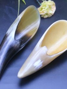 Authentic Large Size Cow Horn Gua Sha Tube Full Body Universal Beauty Massage Essential Oil Meridian Stick Facial Tool