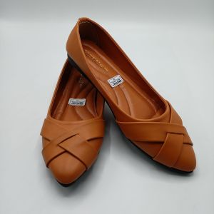 Gratica Sepatu Wanita Flat Shoes Lancip Variasi Silang SL B05