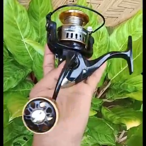 รอกตกปลา วงล้อหมุน Max EVA ตกปลาโลหะลาก Rein 10 กก รอกสปินนิ่งแขนเดี่ยวสำหรับคันเบ็ดตกปลาทะเล สีดำแดง/สีดำทอง