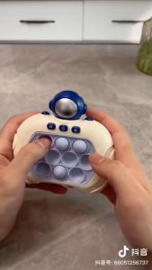 Mainan Game Anak Pop It Elektrik Fast Push Puzzle Game