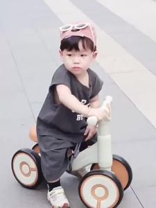 AMEITO | Stable Childrens Walking Balance Bike