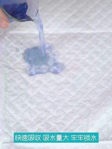 แผ่นรองซับ แผ่นรองปัสสาวะ แผ่นบาง แผ่นรองฉี่ ใช้ดี ซึมซับได้ดีเยี่ยม มี 4 ขนาด แผ่นรองฉี่สุนัข แมว