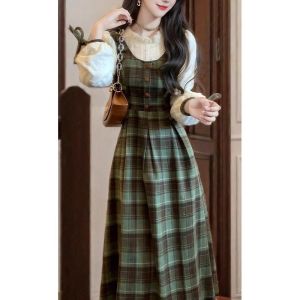 ชุดเดรสยาวลายสก็อตสไตล์วินเทจ แฟชั่นฤดูใบไม้ผลิและฤดูใบไม้ร่วง ชุดเดรสยาวผ้าขนสัตว์สองชิ้นปลอมสำหรับผู้หญิง ชุดเดรสยาวคอวีแขนยาว