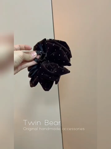 2024 Velvet Bow Hair Clip Starry Rhinestone Hair Claw Fashion Solid Color Hair Clamp for Women