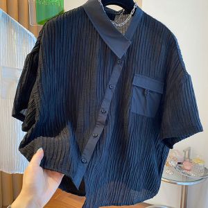 เสื้อเชิ้ตแขนสั้นผู้ชายไซส์ใหญ่พิเศษ 300 ปอนด์ ทรงหลวม ทรงปกติ ฤดูร้อน 2024 เสื้อเชิ้ตแขนสั้นทรงครึ่งตัว