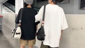 กระเป๋าสะพายไหล่ ขนาดใหญ่ จุของได้เยอะ สไตล์เกาหลี ญี่ปุ่น ฮาราจูกุ ย้อนยุค ใส่ไปทํางาน สําหรับผู้ชาย และผู้หญิง