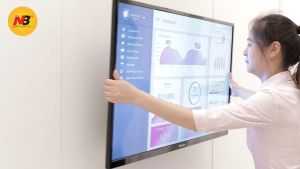 NB NORTHBAYOU ขาแขวนทีวี 40-75 นิ้ว ปรับก้มเงยได้ ขาแขวนยึดทีวี ที่แขวนทีวี ที่ยึดทีวี แขวนทีวี P6(E200) Full Motion LCD LED TV Wall Mount 43 55 65 นิ้ว"