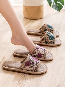 YIAI | Non-slip Retro Embroidery Cool Linen Slippers