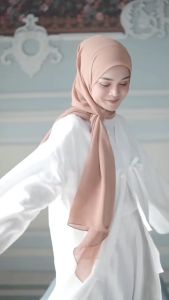 Hijab Pashmina Polos Ceruty Babydoll 180 x 75 cm | Pasmina Plain Daily