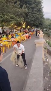 12feet Traditional and old-fashioned hand thrown nets old style hand thrown nets hand thrown nets fishing nets spinning nets and fishing nets. The lead weight is heavier and thicker