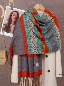 2025 New Bohemian Womens Shawl Ethnic Style Tibetan Yunnan Qinghai Travel Photography Outer Wrap Scarf Fashionable Multifunctional Geometric Pattern