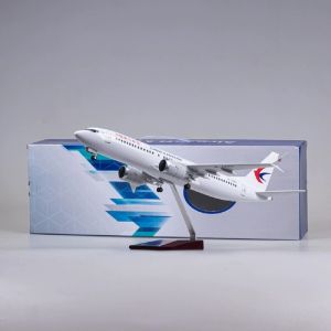 B737 China Eastern Airways 47cm Resin Aircraft Diecast Airplane Model Miniatures Wheel For Souvenir Collections And Displays