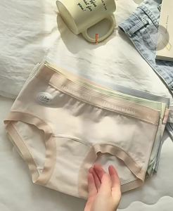 A029-1032-7A SELUAR DALAM WANITA LADIES PANTIES 抗菌无痕加长裆亲肤透气可爱少女生三角内裤
