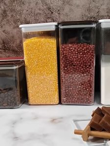 Food Cereal Storage Container: Clear Plastic Kitchen Container with Durable Lid Kitchen and Pantry Organization Canister