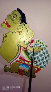 Wayang Semar Warna Emas