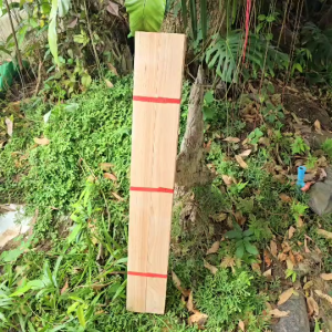 ไม้ยางพาราแผ่น ไม้แผ่น ไม้ระแนง ไม้ซี่ระแนง ซี่ระแนง เนื้อไม้เต็ม กว้าง7xยาว100x ซม.หนา1.2 ซม. รีดไสเรียบ 4 ด้านฟรี 1 มัด มี 10แผ่น งานไม้ DIY หรือระแนงไม้ งานตกแต่งบ้าน พร้อมใช้งาน งานดี