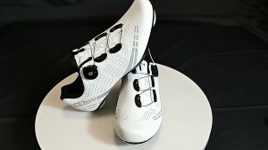 New Cycling Shoes Men MTB Sneakers Mountain Bike Shoes SPD Cleats Road Bicycle Shoes Sports Outdoor Training Bicycle Sneakers