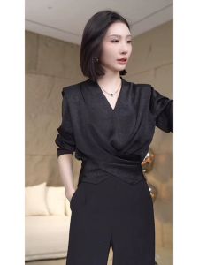 French V-neck Shirt Womens Shoulder Pad Straight Angle Cross Tie Top Elegant High-End Feel Autumn New Womens Fashion