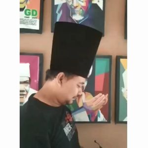 KOPIAH PECI Songkok hitam Full Ac Tinggi 11cm 12cm 13cm 14cm 15cm bahan halus tebal dan kuatharga langsung produsen Berkualitas