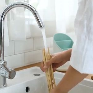 Kitchen Plastic Spoon Fork Chopstick Cutlery Storage Rack Organizer with Drainer Utensils Holder