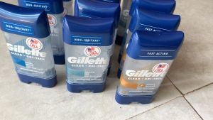 Lăn khử mùi nam Gillette dạng gel 107g Mỹ
