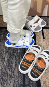 【Anti-build and breathable】slippers for men Non-slip and moisture-resistant Flat bottom and comfortable slippers