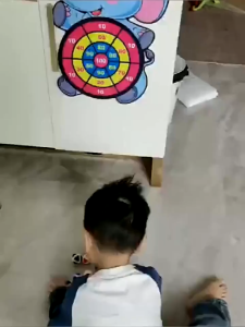 Kids Elephant Dartboard Sticky Ball Game Toy With 6 Sticky Balls & No-Drill Hook Soft Non-Toxic Fabric Target Rollable Wall Mount Dart Board Improve Hand-Eye Coordination Family Game Birthday Gift For Children COD