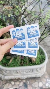 Hộp 100 Miếng Khăn Lau Mắt Kính Nano Chống Mờ Sương Bám Hơi Nước
