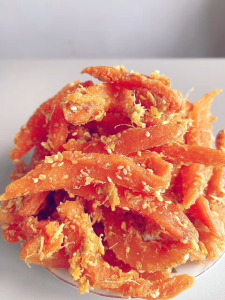 Khoai Lang Sấy Gừng Đà Lạt – Gừng Cay Ấm Nồng – Thơm Vị Mè Rang | Moony Farm