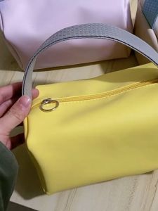 Portable Storage Bag Candy Square Wash Bag PVC Leather Waterproof Women Handbag Travel Cosmetic Bag Colorful Stylish Fashion
