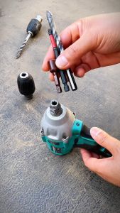 Electric Impact Wrench Convert Electric Drill 1/2" Square Socket Adaptor 0.8-10mm Keyless Chuck