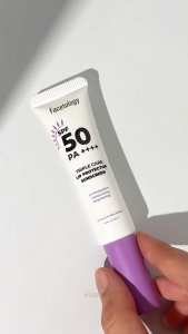 FACETOLOGY Triple Care Lip Protector Sunscreen