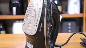 เตารีดไอน้ำ เตารีดไฟฟ้า เหมาะสำหรับการเดินทาง เช่น ผ้าม่าน ผ้าห่ม เตารีดไอน้ำพก ง่ายต่อการพกพา ใช้งานง่าย เส้นทางเทียบกับ 3 ระดับ กำลังไฟ 2600W 350ml ความจุแทงค์น้ำ หมดถึง 500 หน้า