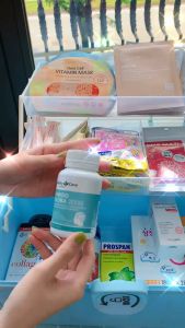 Hộp Đựng Đồ Trang Điểm Hộp đựng thuốc gia đình thuốc dung tích lớn nhiều lớp đồ sơ cứu nhỏ di động cho bé tại nhà