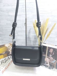 Tas Wanita Slingbag / Tas Selempang / Tas bahu Kekinian