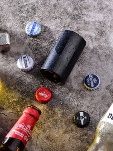 ที่เปิดขวดเบียร์ที่เปิดขวดแบบสร้างสรรค์สิ่งประดิษฐ์มหัศจรรย์ที่นิยมในโลกออนไลน์เครื่องเปิดฝาไร้รอยต่อสำหรับใช้ในบ้านที่เปิดขวดไวน์แบบกดอัตโนมัติ