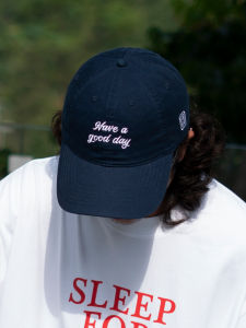 Fashionable Versatile Sunshade Duckbill Cap Casual Embroidered round Top Cap for Youth And Couples Travel All Seasons Cotton