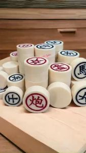 Bộ Cờ Tướng Nhựa Melamine Đặc Màu Trắng Ngà - Size 2.6cm và 3.4cm - Hàng Chất Lượng