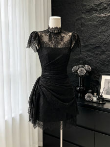 Elegant Lace Embroidery Dress Stylish and Distinctive Slimming Design