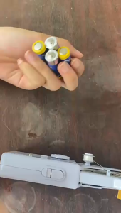 Alat Jahit Tangan Praktis Portable Mini Sewing Tool