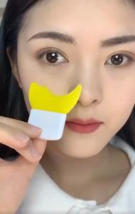 Khuôn Hỗ Trợ Chuốt Mi Kẻ Mí Và Kẻ Bọng Mắt Tiện Lợi Đa Năng Nhỏ Gọn Cầm Tay Bằng Silicone Chuyên Nghiệp