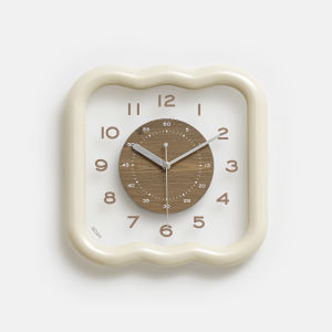 mandelda | Retro Cream Style Wall Clock
