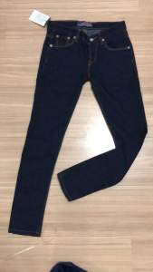 กางเกงยีนส์ขาเดฟผ้ายืด เอวต่ำ ใส่ได้ทั้งหญิงชาย ผ้าไม่ยืด รายละเอียดในคลิป สินค้าเป็นงานมือ 1ตัว ราคาถูก ไม่มีตำหนิ